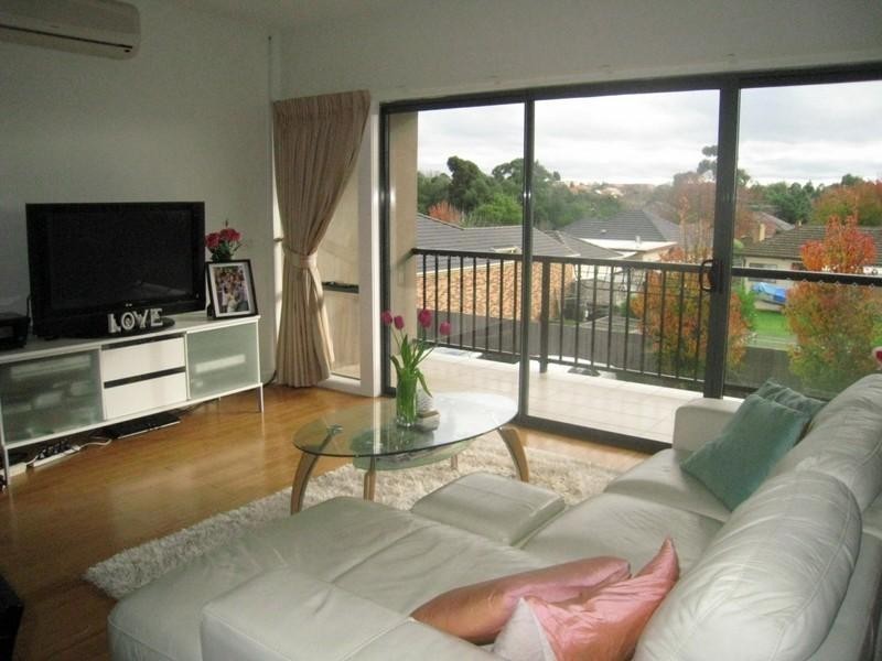 11/2-4 Newton Street, Chadstone VIC 3148