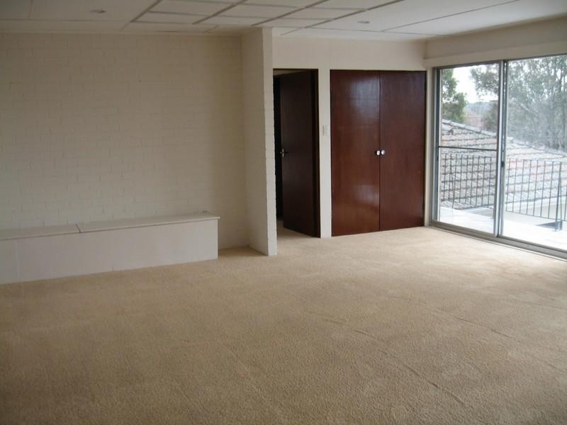 1/11 Reid Street, Ashwood VIC 3147