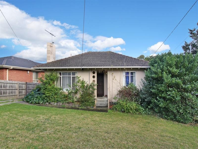 7 Yarrinup Avenue, Chadstone VIC 3148