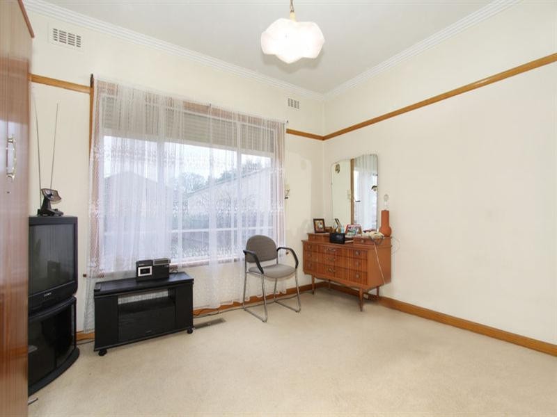 10 Hallow Street, Bentleigh East VIC 3165