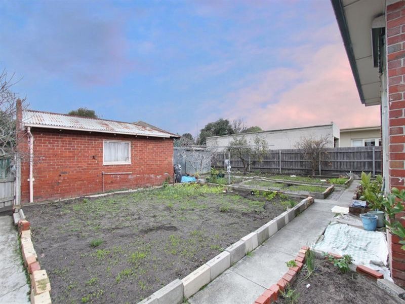 10 Hallow Street, Bentleigh East VIC 3165