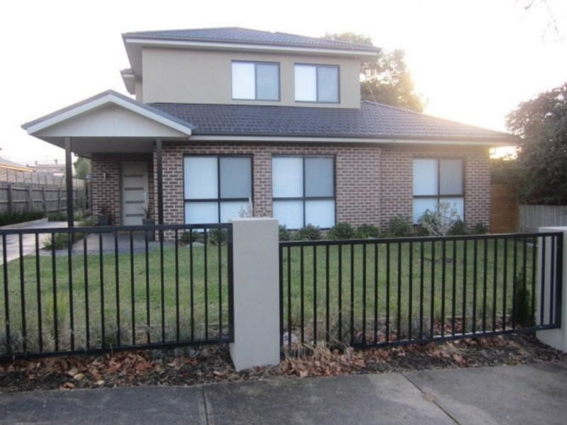 1/9 Nonna Street, Oakleigh East VIC 3166