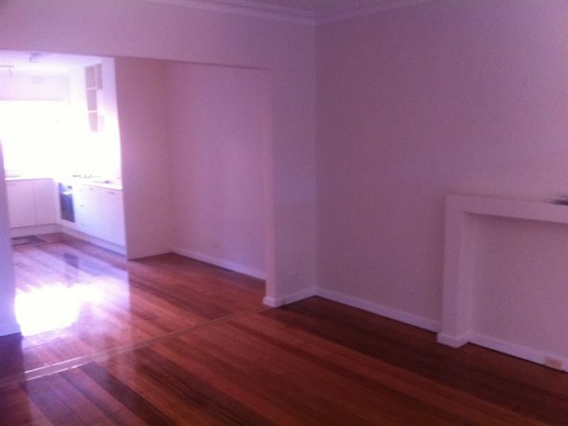 2/2 Grenfell Road, Mount Waverley VIC 3149