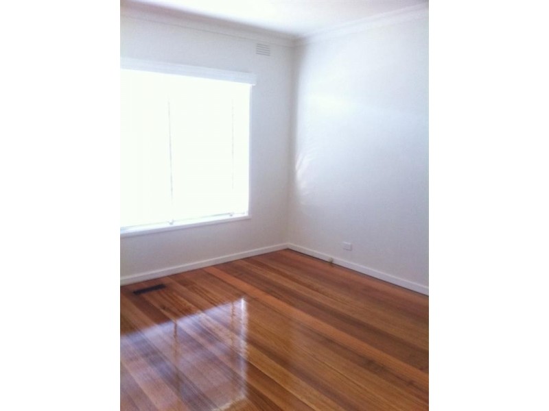 2/2 Grenfell Road, Mount Waverley VIC 3149