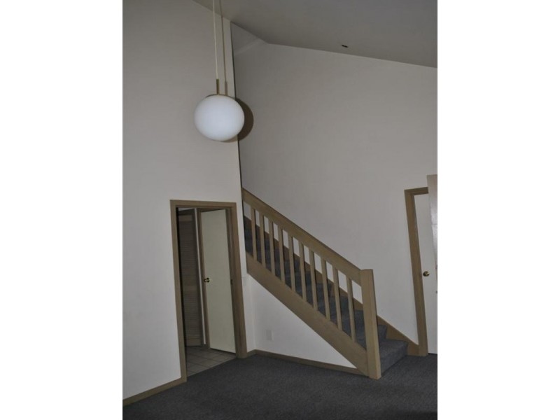 8/810 Warrigal Road, Malvern East VIC 3145