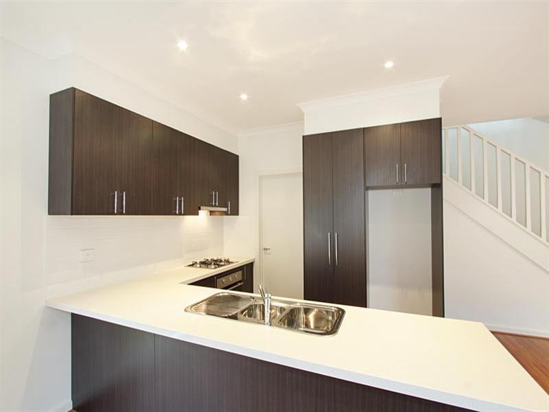 1/112 Wellington Road, Clayton VIC 3168