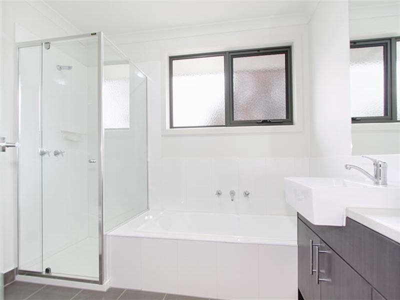 1/112 Wellington Road, Clayton VIC 3168