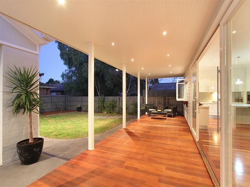 4 Darling Street, Hughesdale VIC 3166