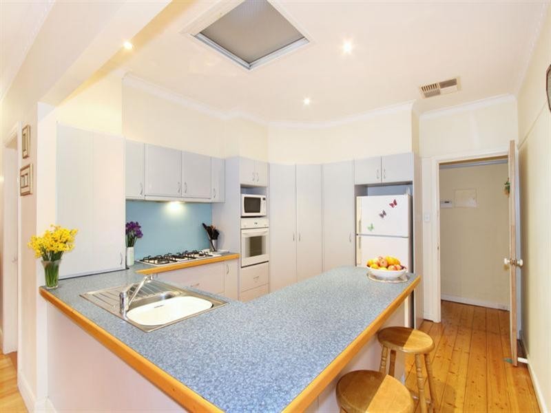 17 Bessie Street, Bentleigh East VIC 3165