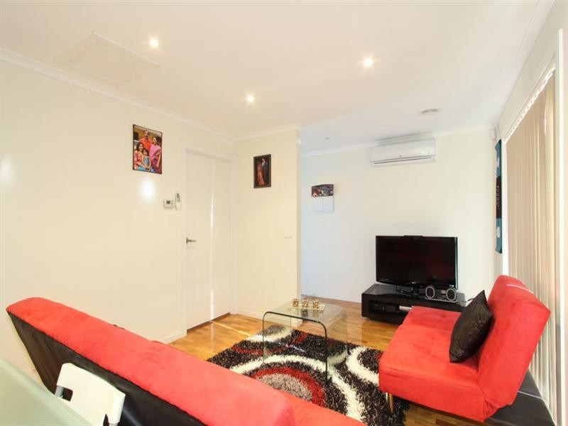 3/9 Harris Street, Springvale VIC 3171