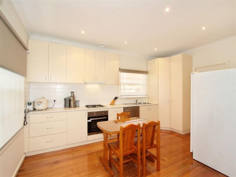 15 Peter Street, Oakleigh South VIC 3167