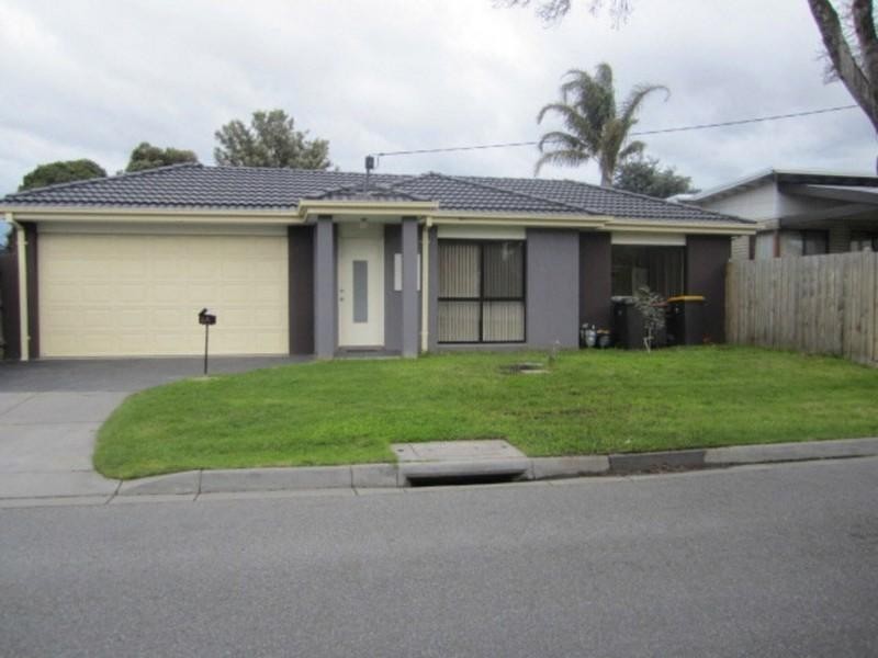 2A Sumersett Avenue, Oakleigh South VIC 3167