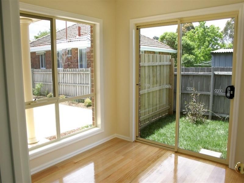 2/72 Power Avenue, Chadstone VIC 3148