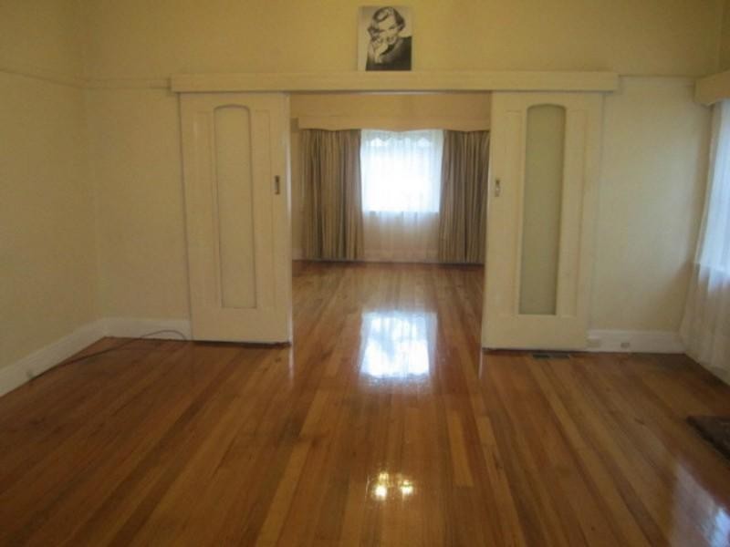 27 Weeroona Street, Murrumbeena VIC 3163