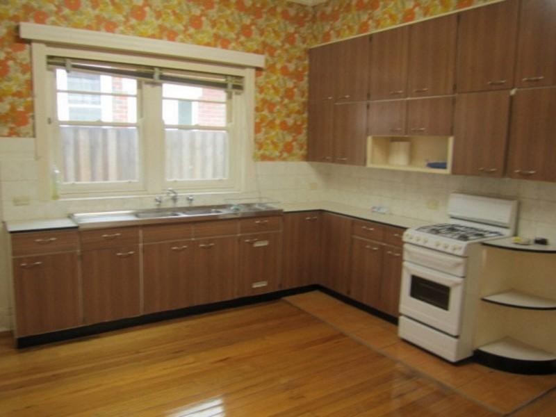 27 Weeroona Street, Murrumbeena VIC 3163