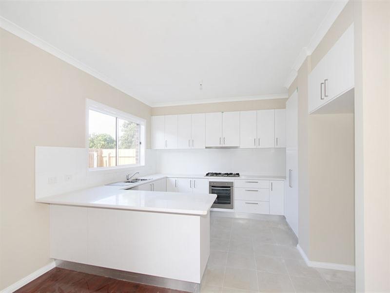 3/5 Adelaide Street, Dandenong VIC 3175