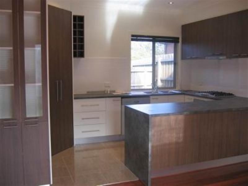 3/87 kanooka Grove, Clayton VIC 3168