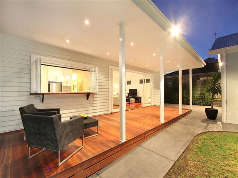 4 Darling Street, Hughesdale VIC 3166