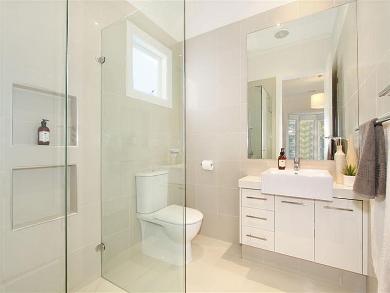 4 Darling Street, Hughesdale VIC 3166