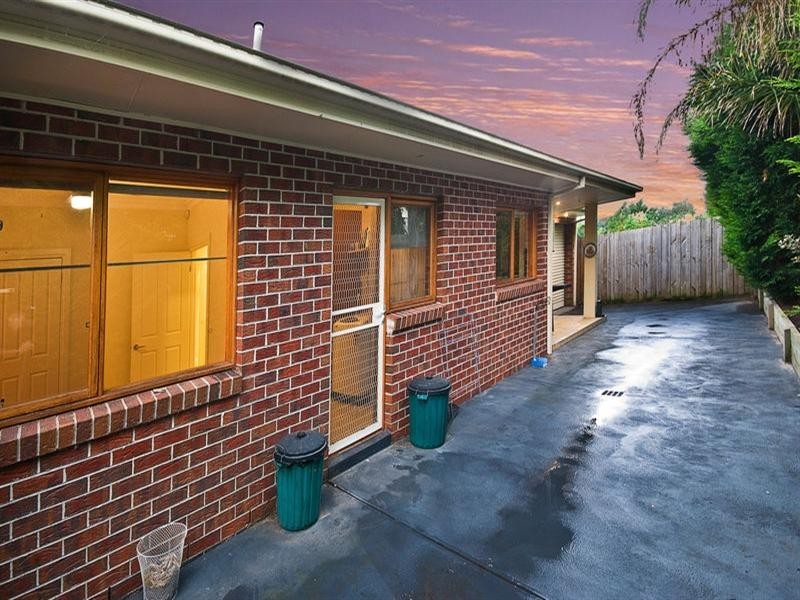 2/24 Dundee Avenue, Chadstone VIC 3148