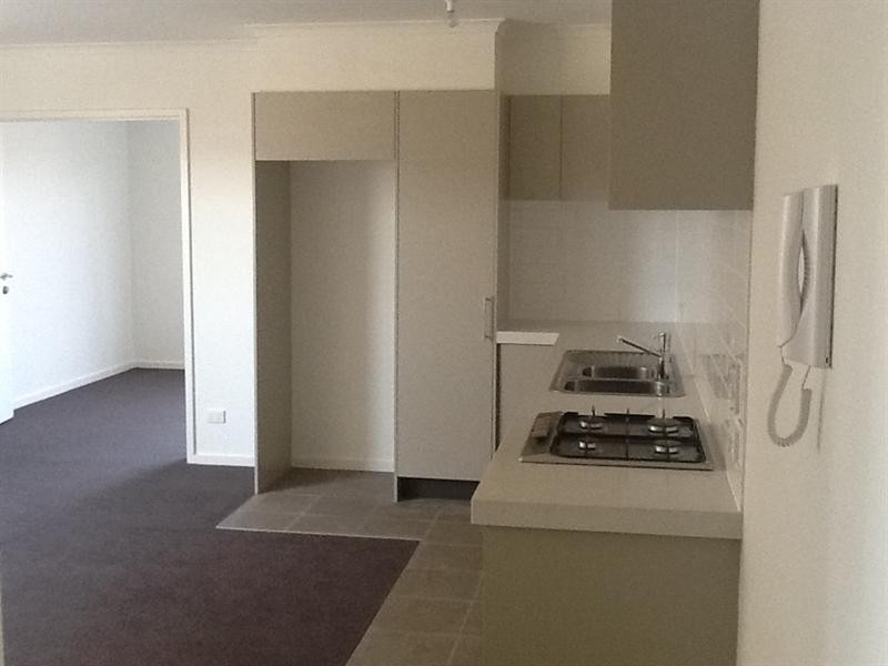 21/24-26 Burton Avenue, Clayton VIC 3168