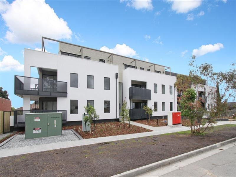 21/24-26 Burton Avenue, Clayton VIC 3168