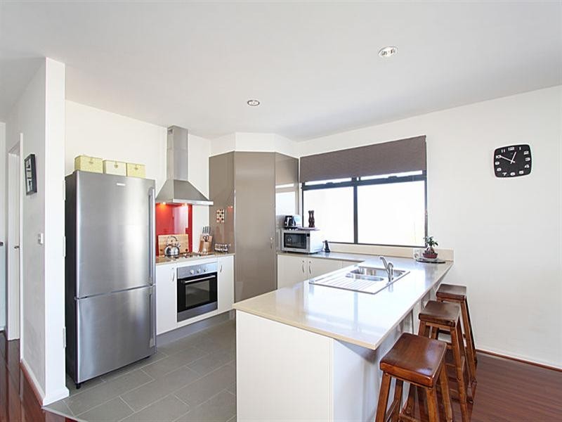 12/19-21 Willesden Road, Hughesdale VIC 3166