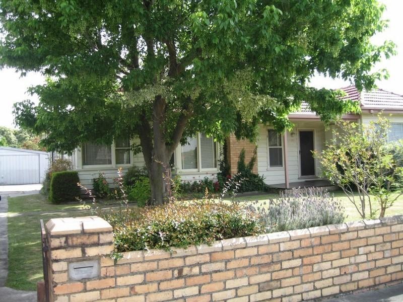 25 Donald Street, Clayton VIC 3168