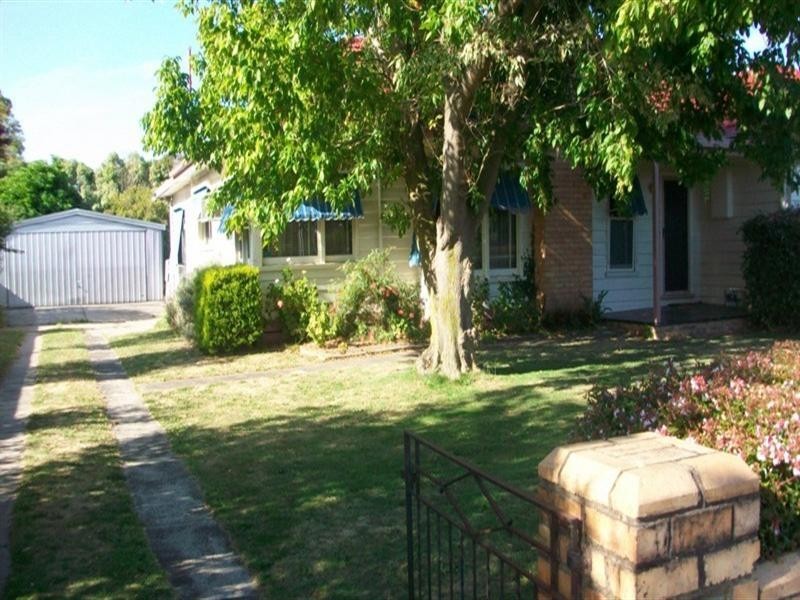 25 Donald Street, Clayton VIC 3168