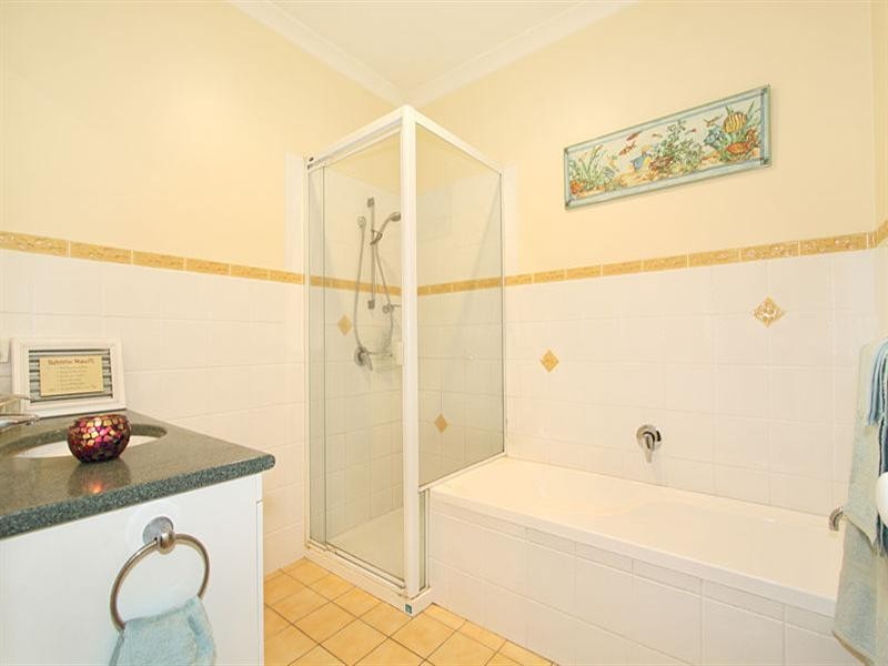 17 Bessie Street, Bentleigh East VIC 3165