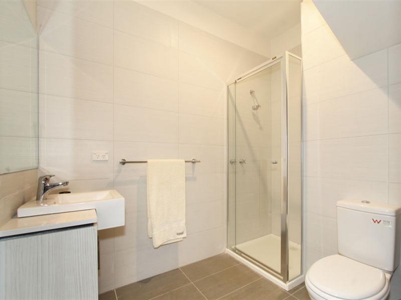 2/18 Oakleigh Street, Oakleigh VIC 3166