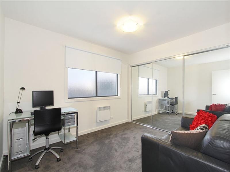 2/18 Oakleigh Street, Oakleigh VIC 3166