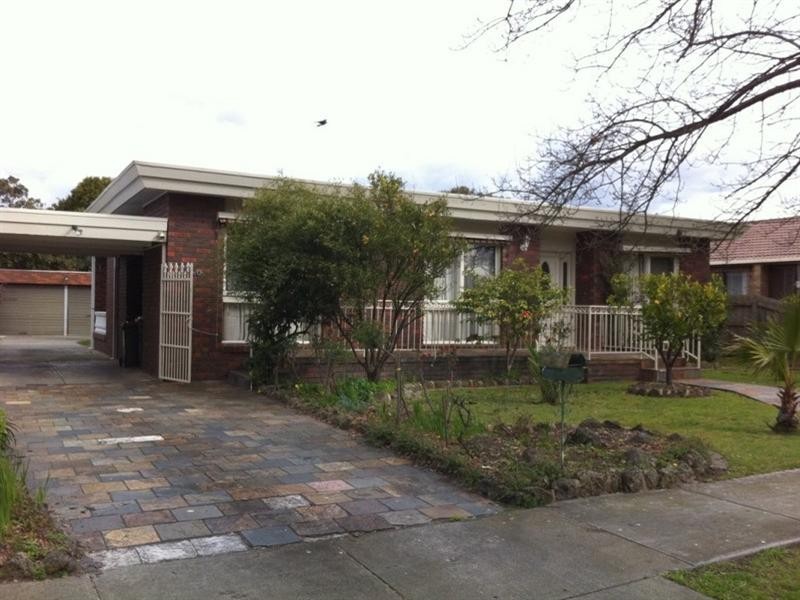 10 Aldrin Drive, Mount Waverley VIC 3149