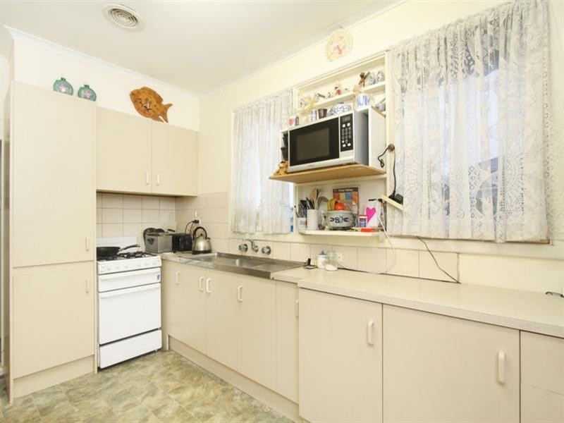 16 Alward Avenue, Clayton VIC 3168