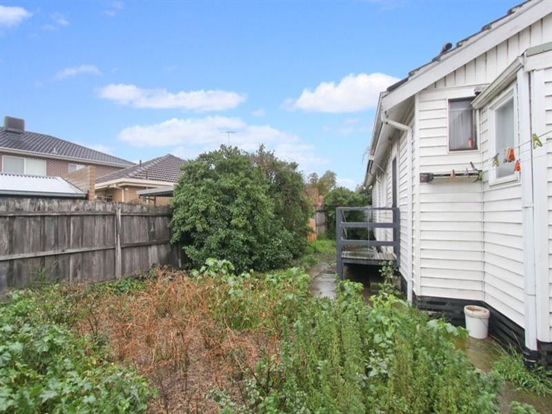 16 Alward Avenue, Clayton VIC 3168