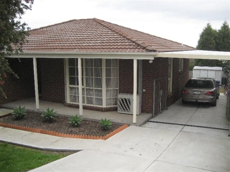 122 Brady Road, Dandenong North VIC 3175
