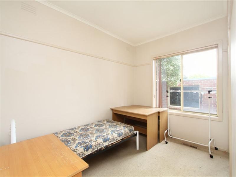 1/70 Edinburgh Street, Clayton VIC 3168