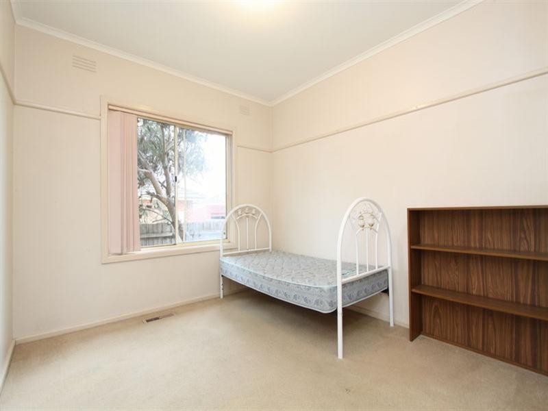 1/70 Edinburgh Street, Clayton VIC 3168