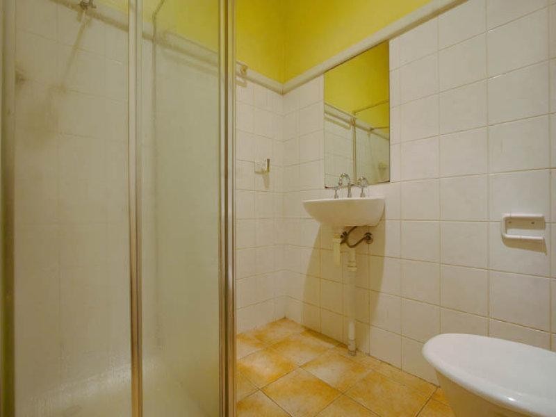 192 Kangaroo Road, Hughesdale VIC 3166