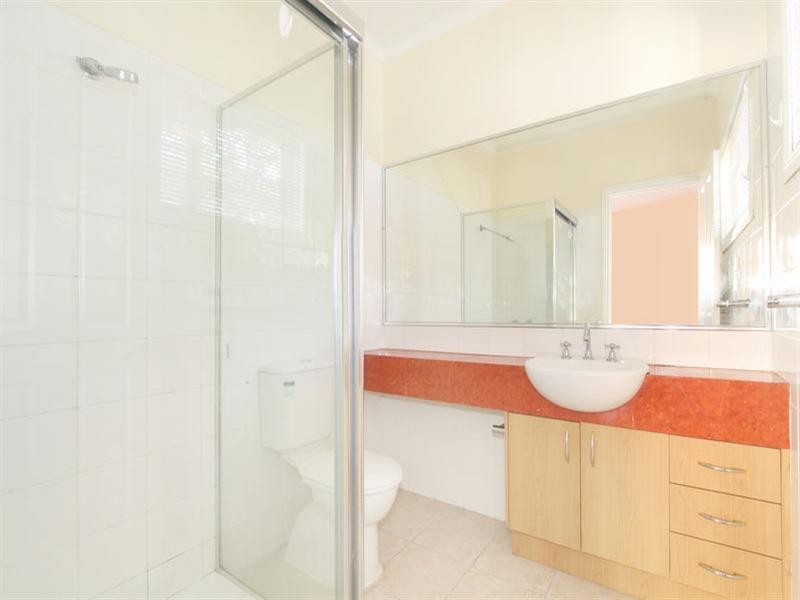 2/12 Jacana Court, Chadstone VIC 3148