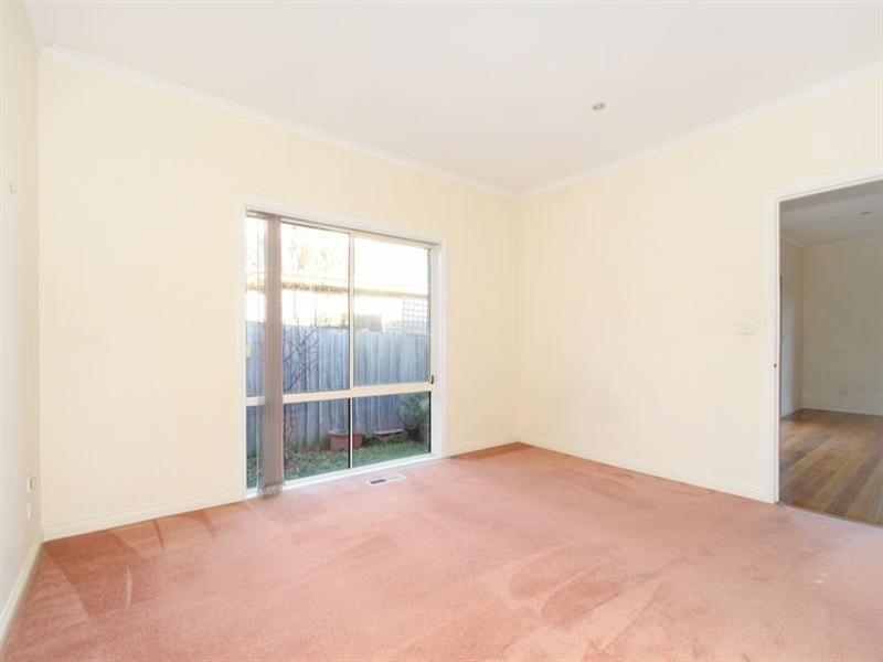 2/12 Jacana Court, Chadstone VIC 3148