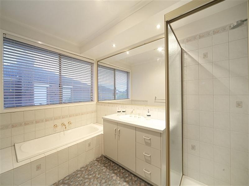 31 Schneider Crescent, Clarinda VIC 3169