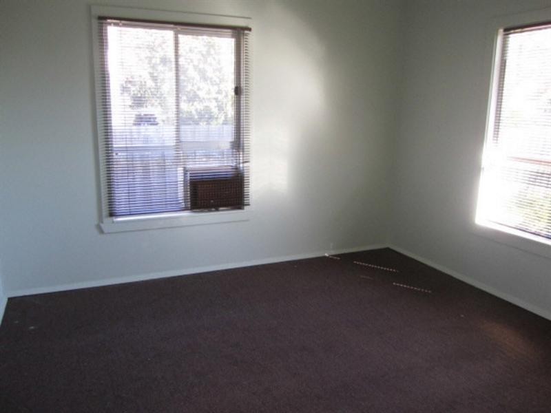 16 Moorong Street, Chadstone VIC 3148