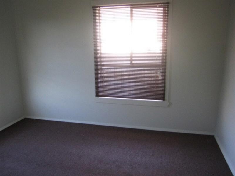 16 Moorong Street, Chadstone VIC 3148