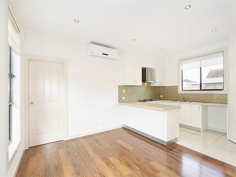 1/84 Moriah Street, Clayton VIC 3168