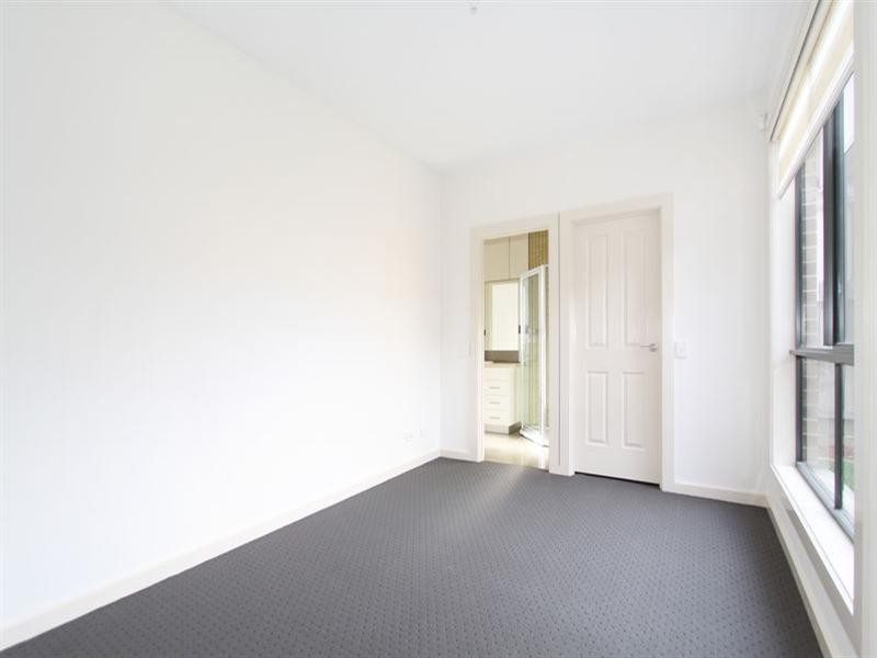 1/84 Moriah Street, Clayton VIC 3168