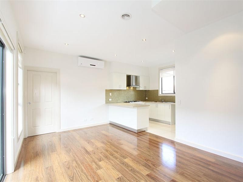 1/84 Moriah Street, Clayton VIC 3168