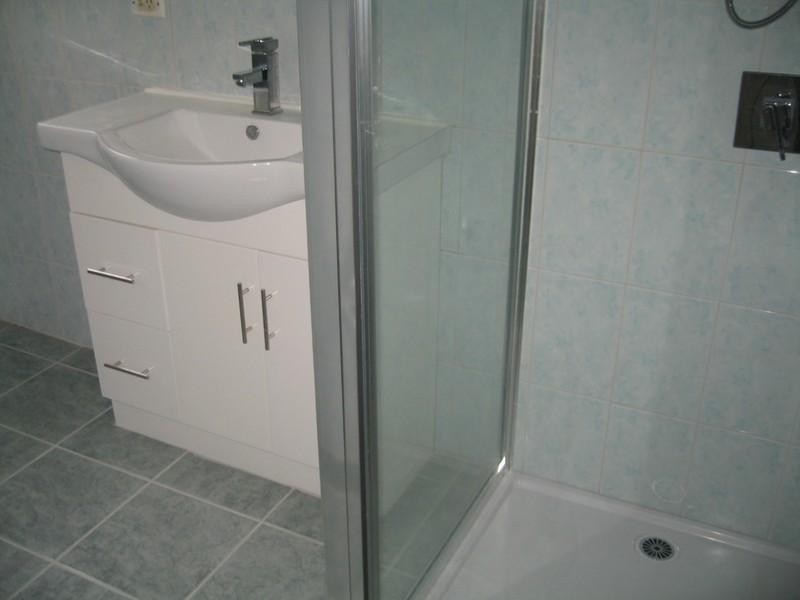 2 Akuna Avenue, Clayton VIC 3168