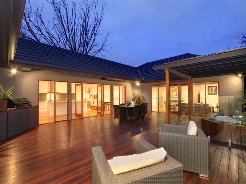 20 Delos Street, Oakleigh South VIC 3167