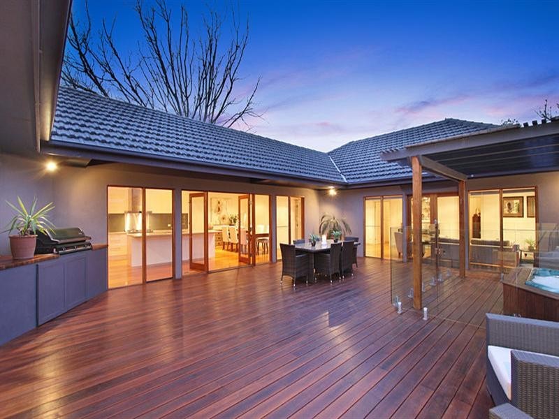 20 Delos Street, Oakleigh South VIC 3167